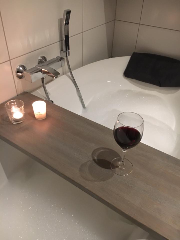 Badekar Bord () Badekar Bord
