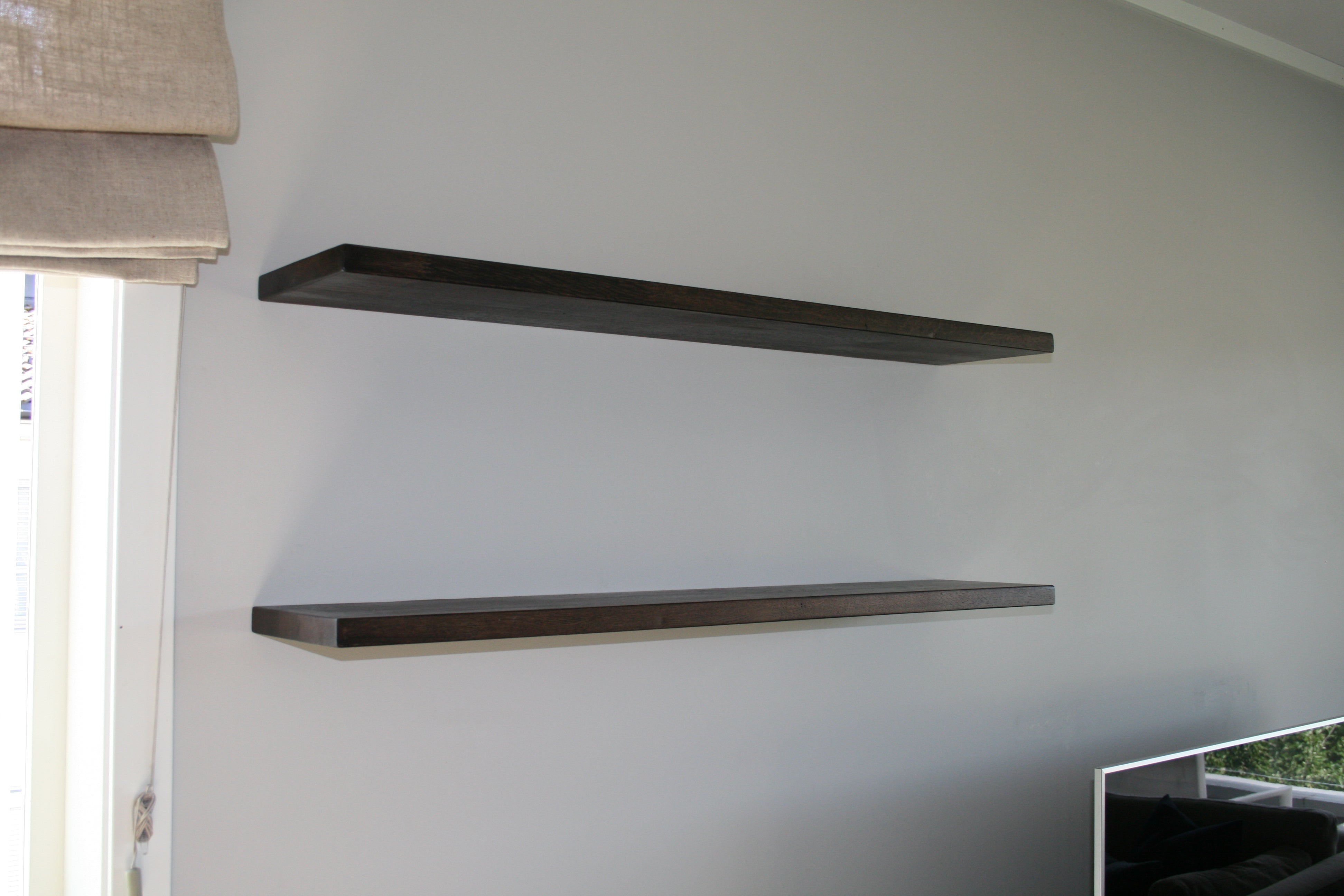 Flytende Hyller – Aaserud Design